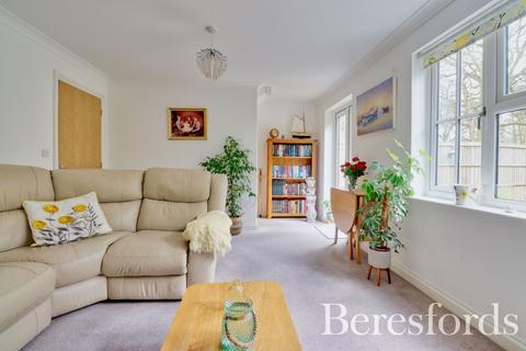 2 Barber Close, Great Totham, Maldon, CM9 8FL