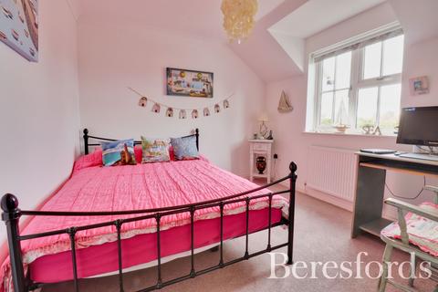 2 Barber Close, Great Totham, Maldon, CM9 8FL