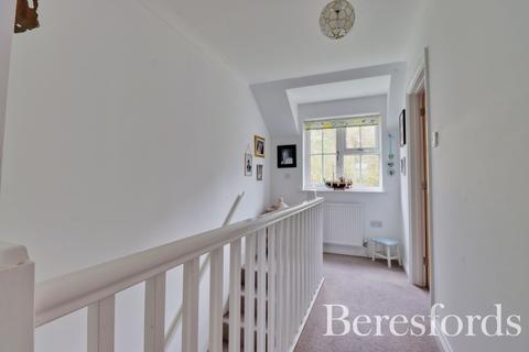 2 Barber Close, Great Totham, Maldon, CM9 8FL