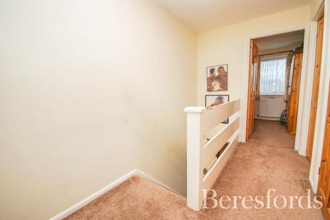 14 Tomlyns Close, Hutton, Brentwood, CM13 1PU