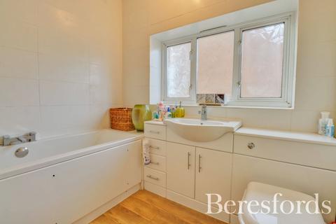 28 Colet Road, Hutton, Brentwood, CM13 1LD