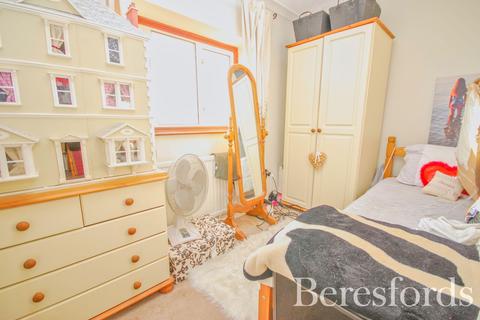 28 Colet Road, Hutton, Brentwood, CM13 1LD
