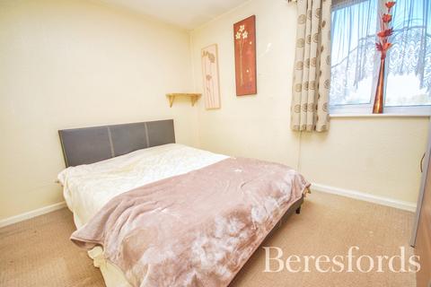 18 Tomlyns Close, Hutton, Brentwood, CM13 1PU