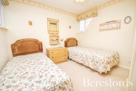 9 Hutton Village, Hutton, Brentwood, CM13 1RR