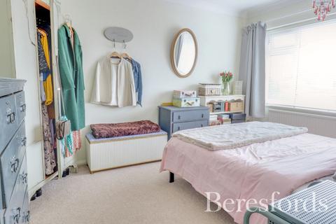 23 Cedar Close, Hutton, Brentwood, CM13 1NE