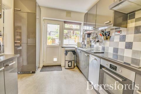 100 Hutton Drive, Hutton, Brentwood, CM13 1QN