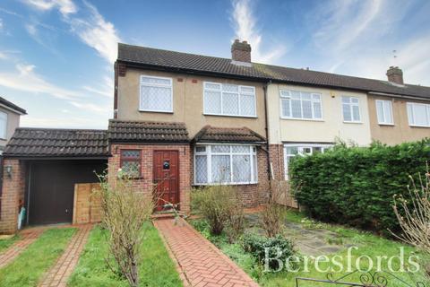 25 Isis Drive, Upminster, RM14 1LJ