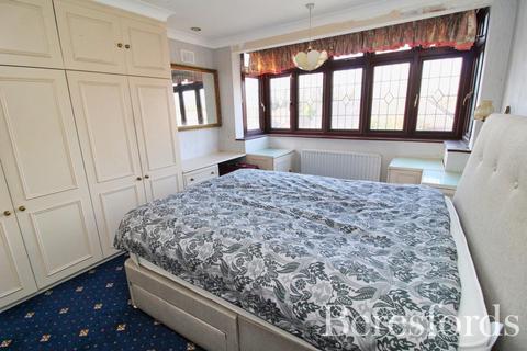 99e Purfleet Road, Aveley, South Ockendon, RM15 4DS