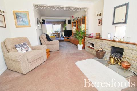 72 Winchester Avenue, Upminster, RM14 3LR