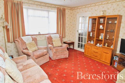 1 Winchester Avenue, Upminster, RM14 3LP
