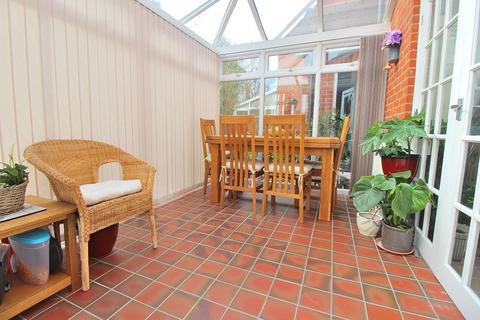 41 Blunts Hall Road, Witham, CM8 1ES