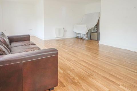24 Bantock Way, Witham, CM8 1BD