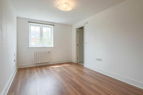 24 Bantock Way, Witham, CM8 1BD
