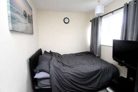 7 Aire Walk, Witham, CM8 1LQ