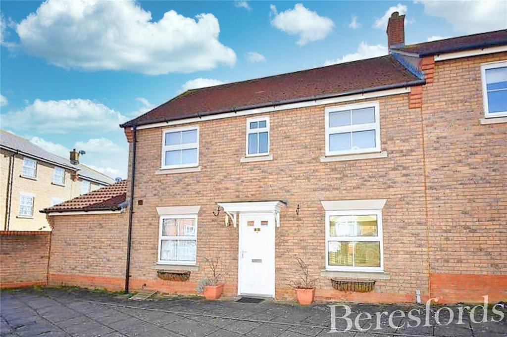 Holst Avenue, Witham, CM8 3 bed semidetached house for sale £325,000