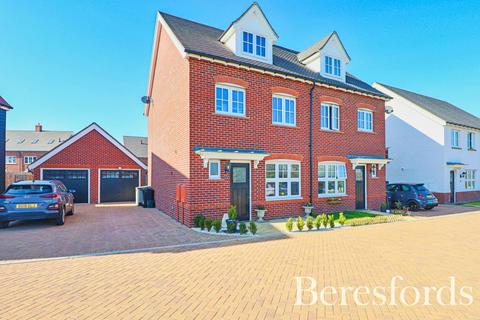10 Collar Way, Witham, CM8 1YX