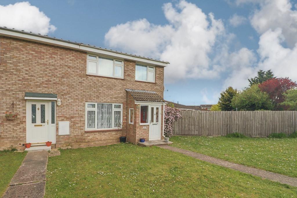 Bryony Close, Witham, CM8 3 bed end of terrace house - £260,000