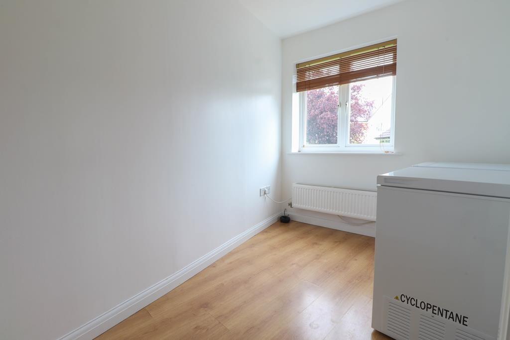 Study/Bedroom 4