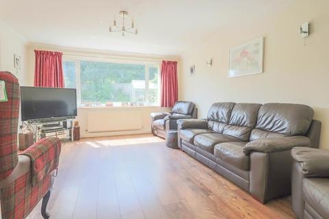 113 Chelmer Road, Witham, CM8 2ET