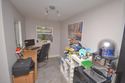 152 Long Brandocks, Writtle, Chelmsford, CM1 3JR