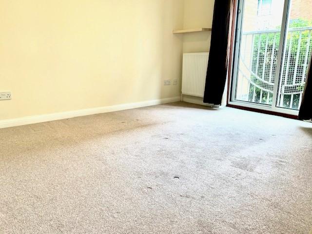 Apartment in Southampton - More