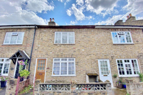 16 Tolson Road, Isleworth, TW7 7AE