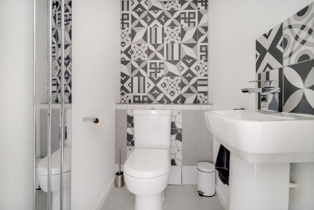 Bathroom (Ground Floor WC)