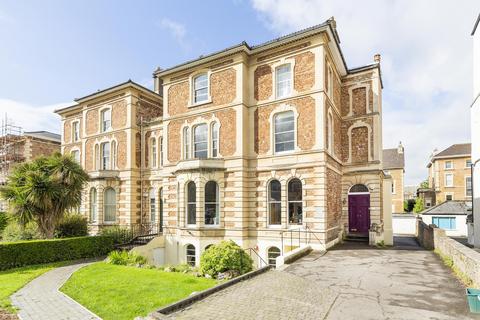 undefined, Flat 3, Pembroke Road