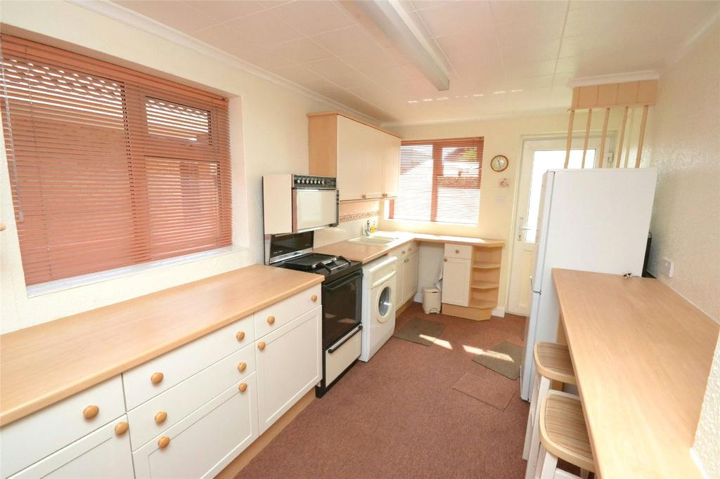 Seaford Road, Cleethorpes, North East... 3 bed bungalow £665 pcm (£