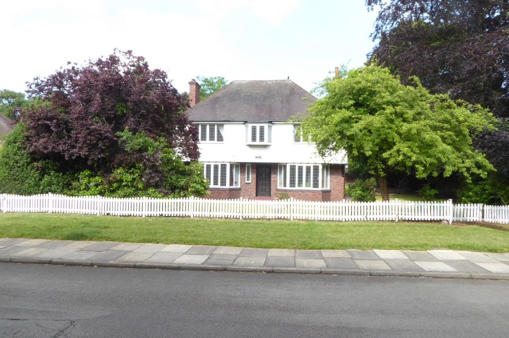 St Wilfrid`S Road, Bessacarr, Doncaster, DN4 4 bed detached house £