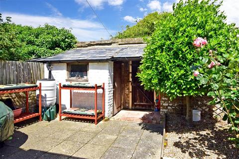 13 Coastguard Cottages, Hythe, CT21 6HN