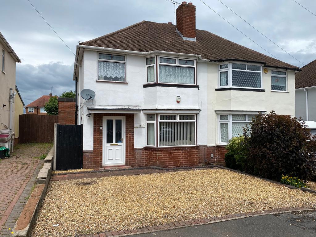 Gilbanks Road Wollaston Dy8 4rw 3 Bed Semi Detached House £250 000