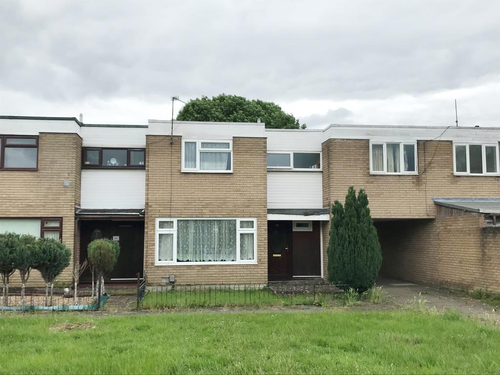 95 Caswell Close, Farnborough, Hampshire 3 bed semidetached house £195,000