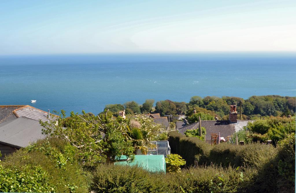 26 Ocean View Road, Ventnor, Isle of... 2 bed semidetached house £