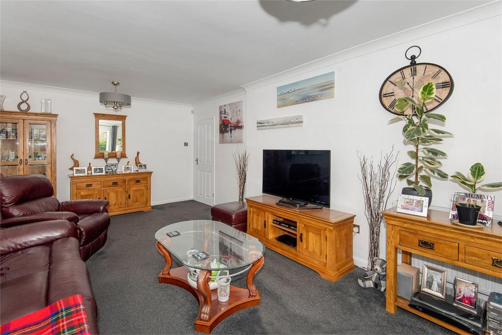 Mill View Road, Herne, HERNE BAY, Kent 4 bed chalet £490,000