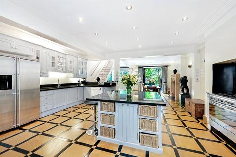 53 Addison Gardens, London, W14 0DP