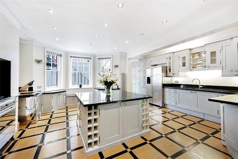 53 Addison Gardens, London, W14 0DP