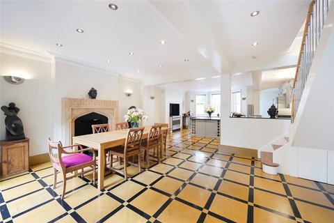 53 Addison Gardens, London, W14 0DP