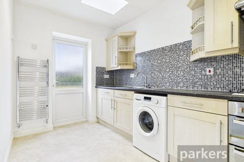 2 bedroom apartment to rent, Willow Drive, Shilton Park, Carterton, Oxfordshire, OX18