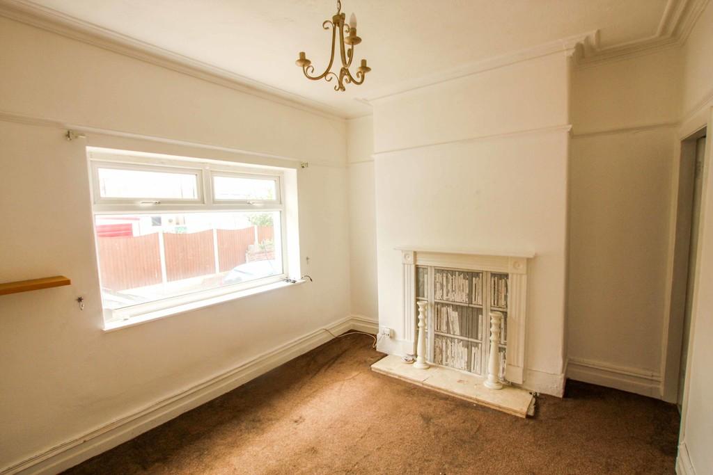 Maes Y Groes, Prestatyn 3 bed terraced house £95,000