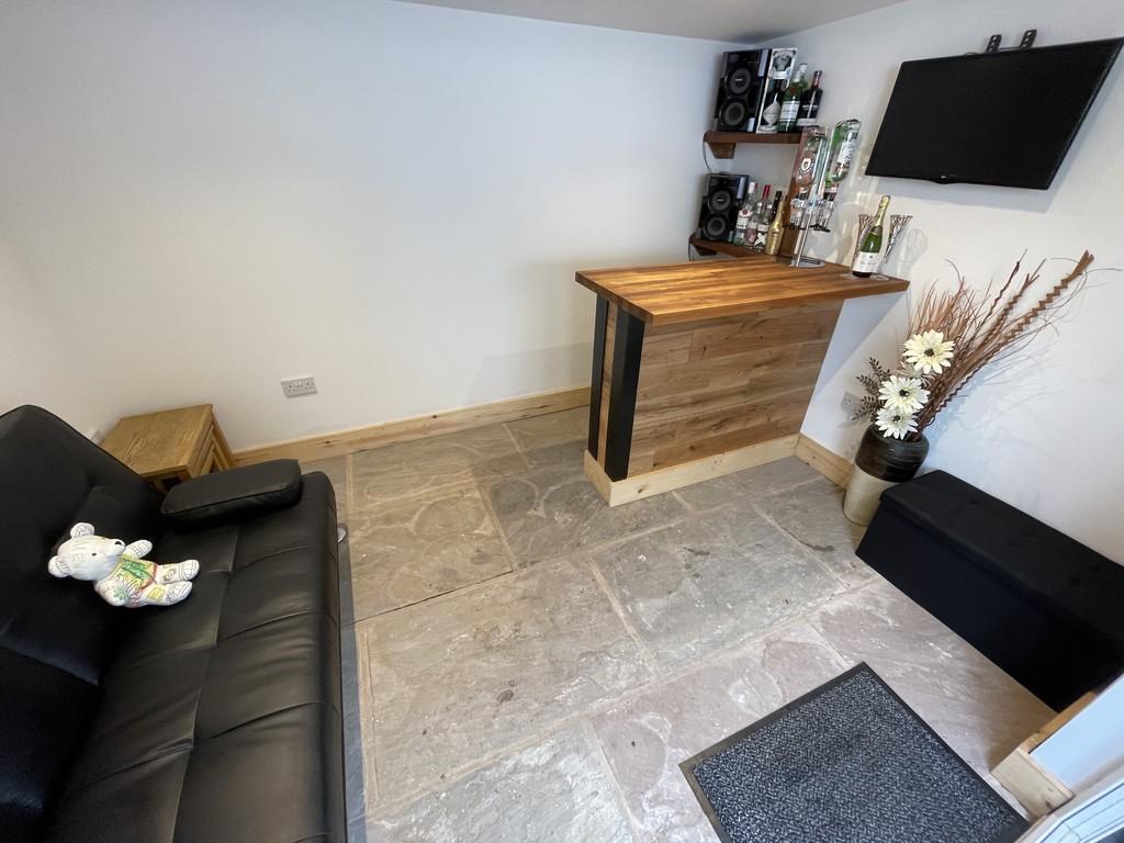 Garden room/bar