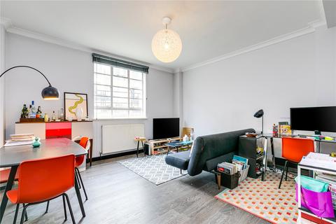 1 bedroom flat for sale, Hatherley Court, Hatherley Grove, London