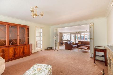 24 Beverley Gardens, North Shields, NE30 4NS