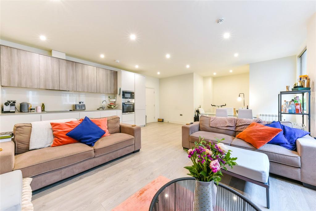 Kitchen/Reception