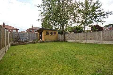18 Beechwood Grove, Horbury, Wakefield, WF4 5JQ