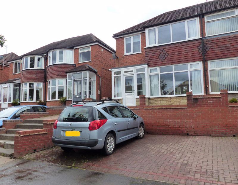 Turnberry Road, Great Barr... 3 bed semidetached house £210,000