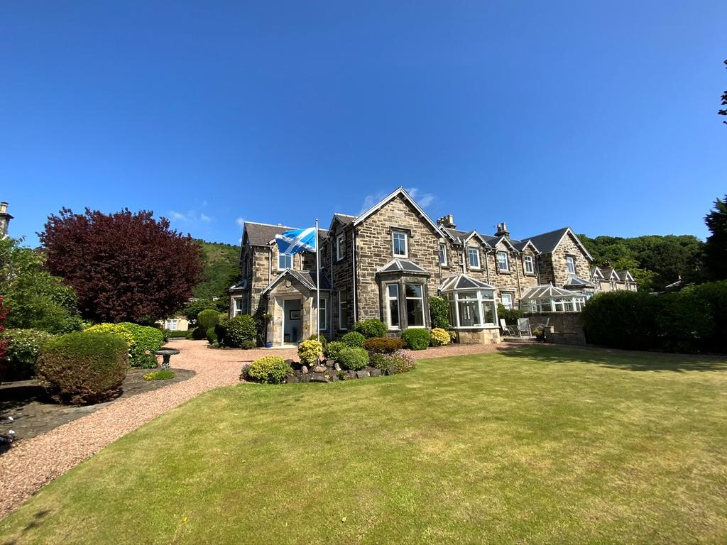 Kirkbank Road, Burntisland, Fife, KY3 5 bed semidetached villa £565,000