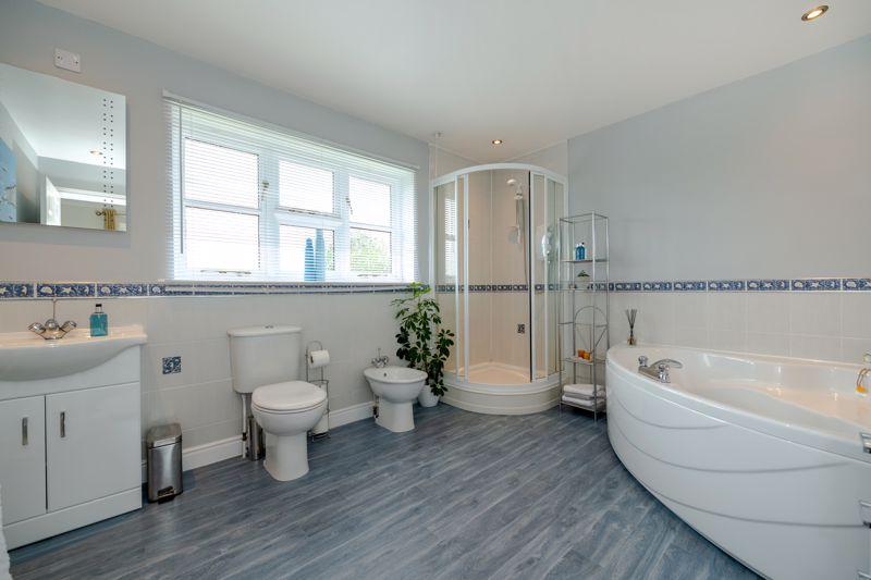 Family bathroom