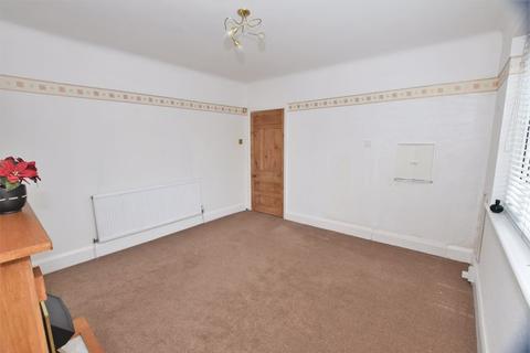 9 Acton Lane, Wirral, CH46 6EB