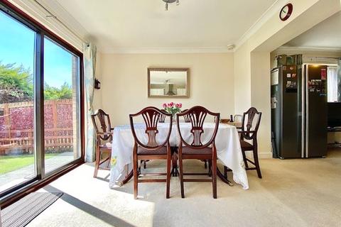 12 Aspen Road, Ayr, KA7 3QR
